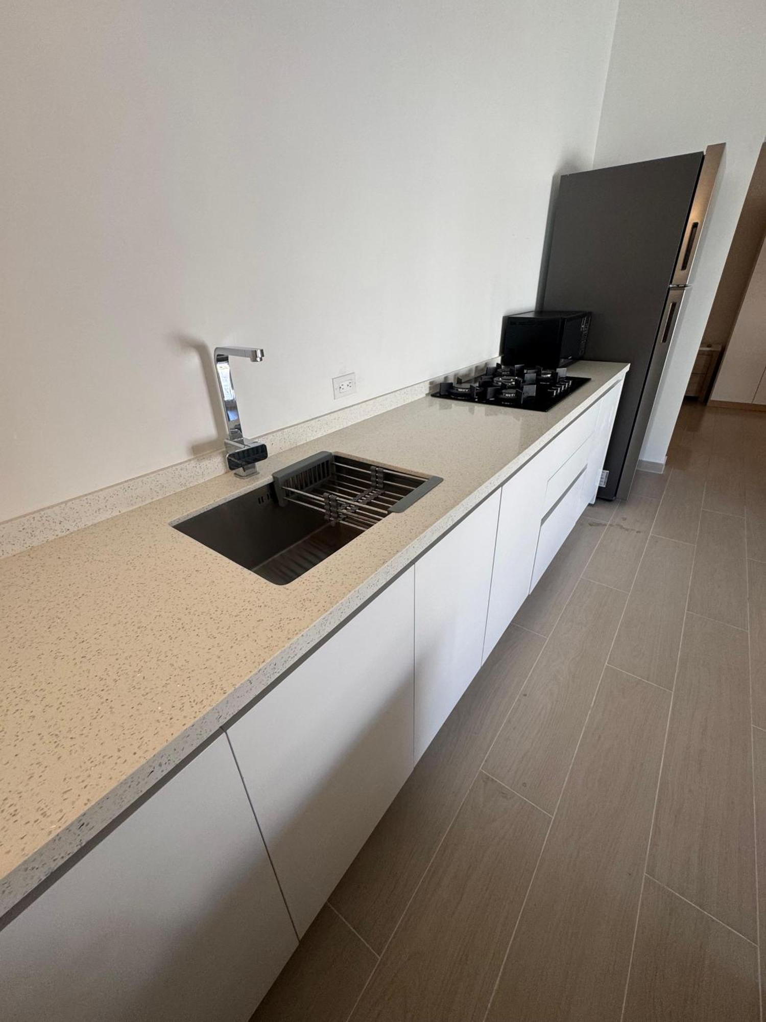 Beach Walk Residences Palm Beach Buitenkant foto